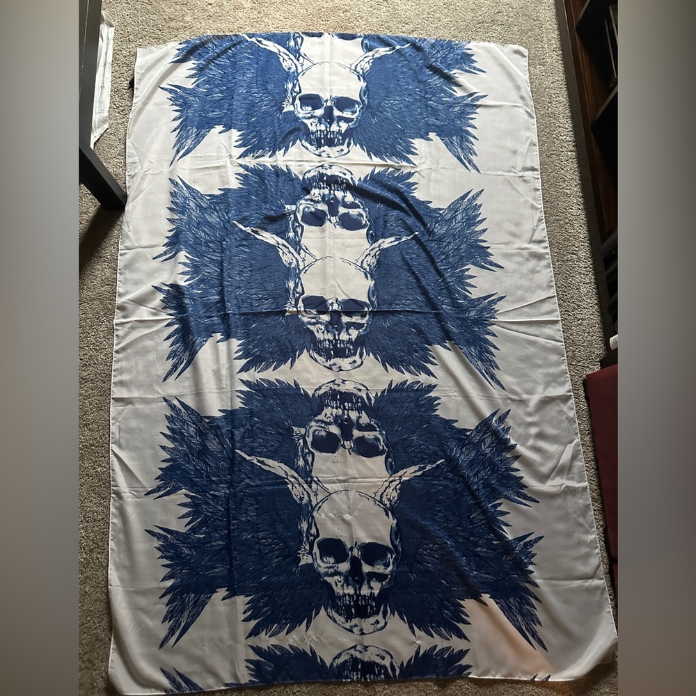 Massive Blue Skull Print Scarf/Tapestry